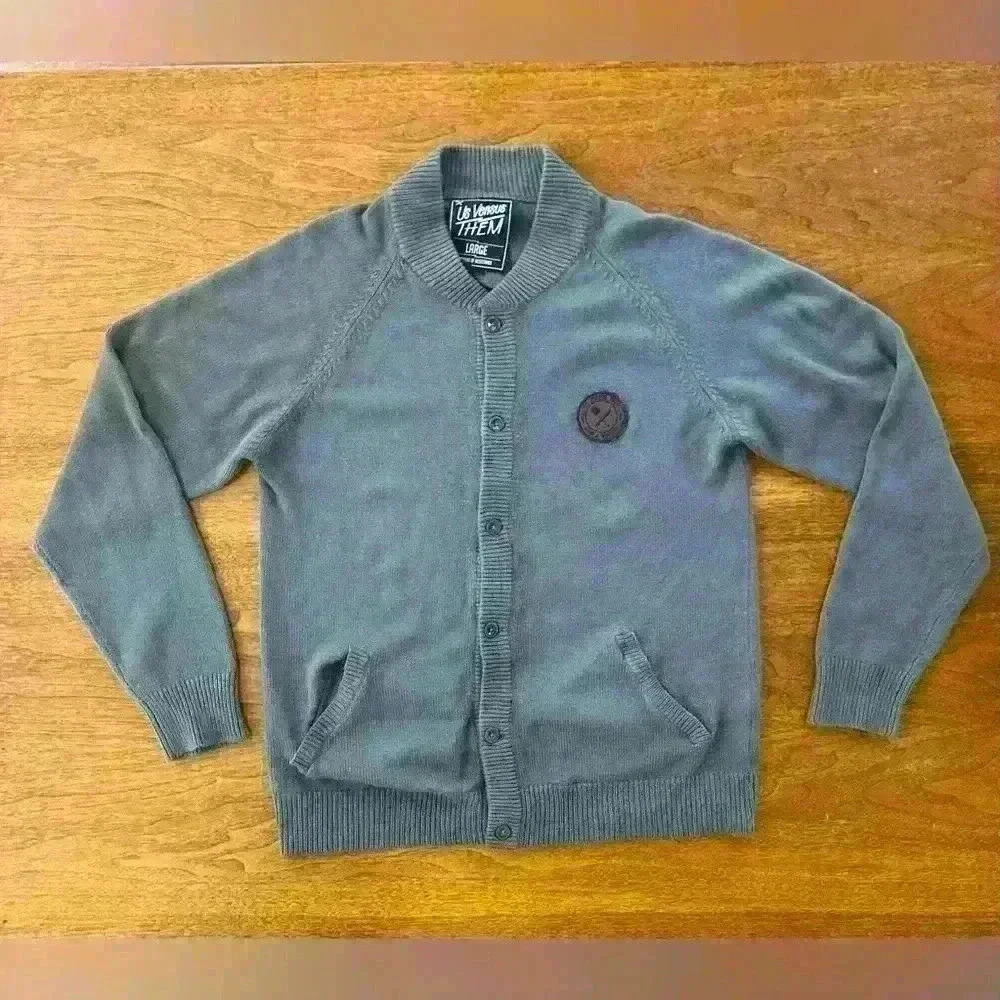 Us Versus Them Men’s Cardigan Sweater In Olive Gray Size Large EUC! - Picture 3 of 9